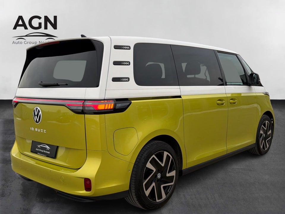 VW ID.Buzz 77 Style SWB 5d