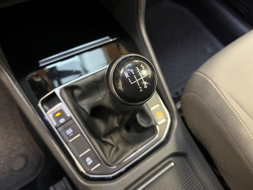 VW Golf Sportsvan 1,6 TDi 110 Highline BMT 5d