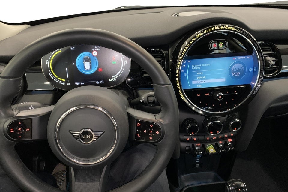 MINI Cooper SE Classic 3d