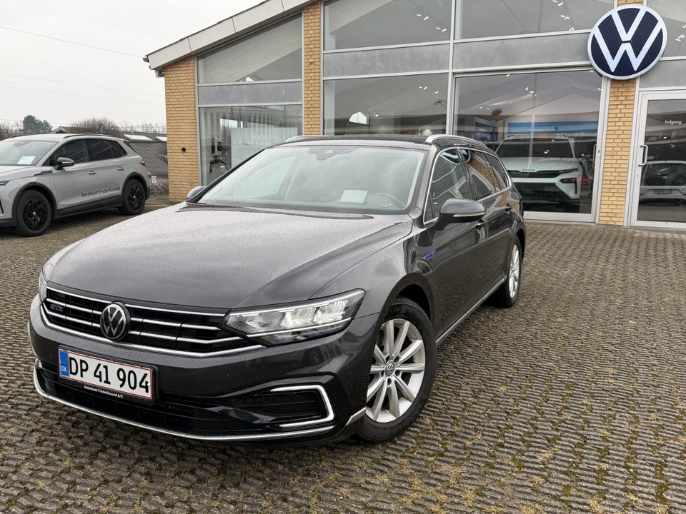 VW Passat 1,4 GTE Variant DSG 5d