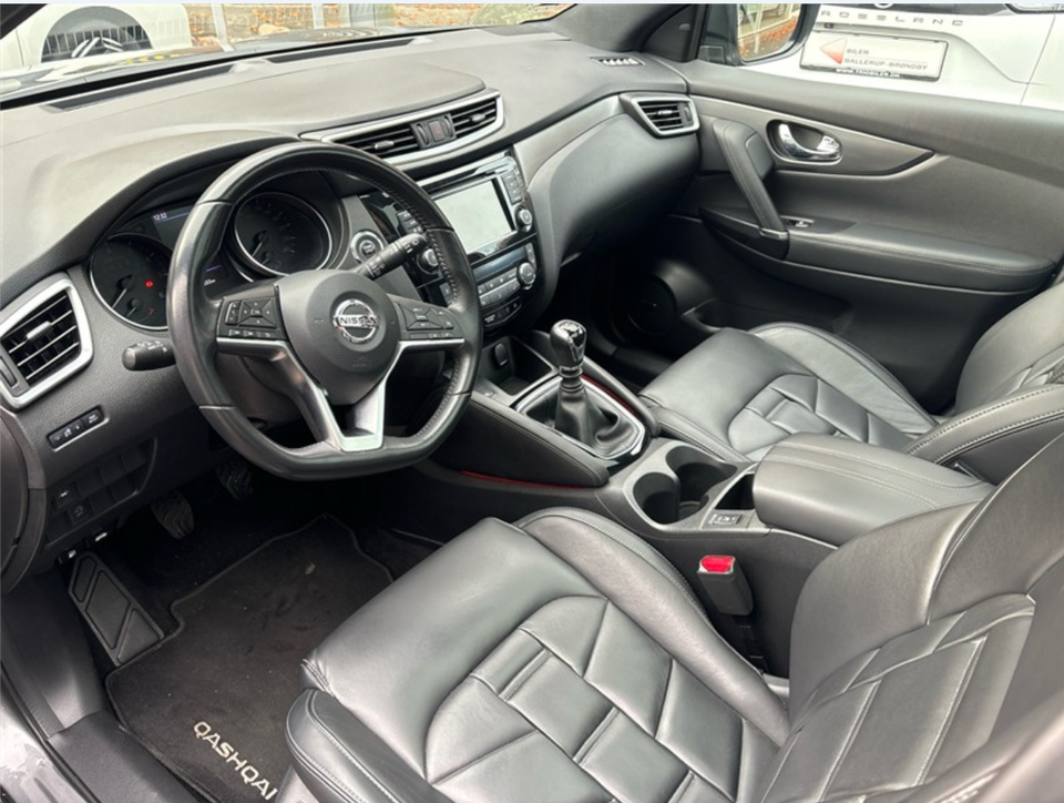 Nissan Qashqai 1,3 Dig-T 140 Tekna+ 5d