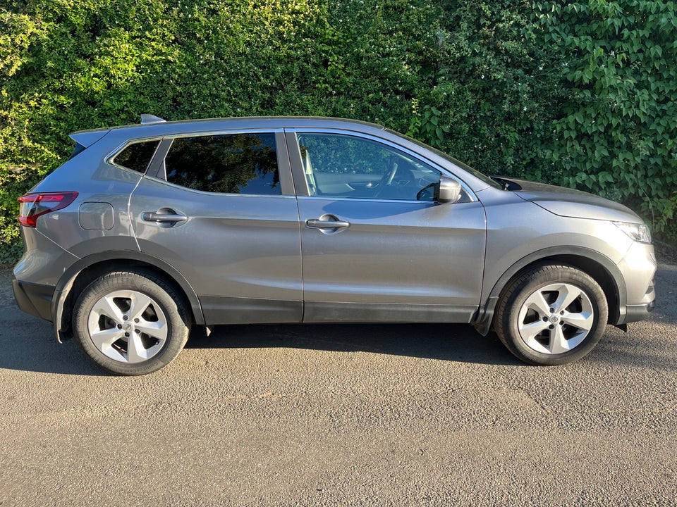 Nissan Qashqai 1,2 Dig-T 115 Acenta 5d