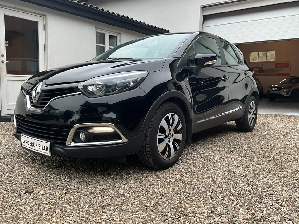 Renault Captur 0,9 TCe 90 Expression 5d