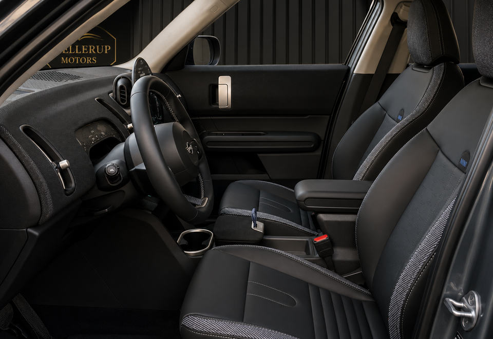 MINI Countryman E Classic Trim M+ 5d