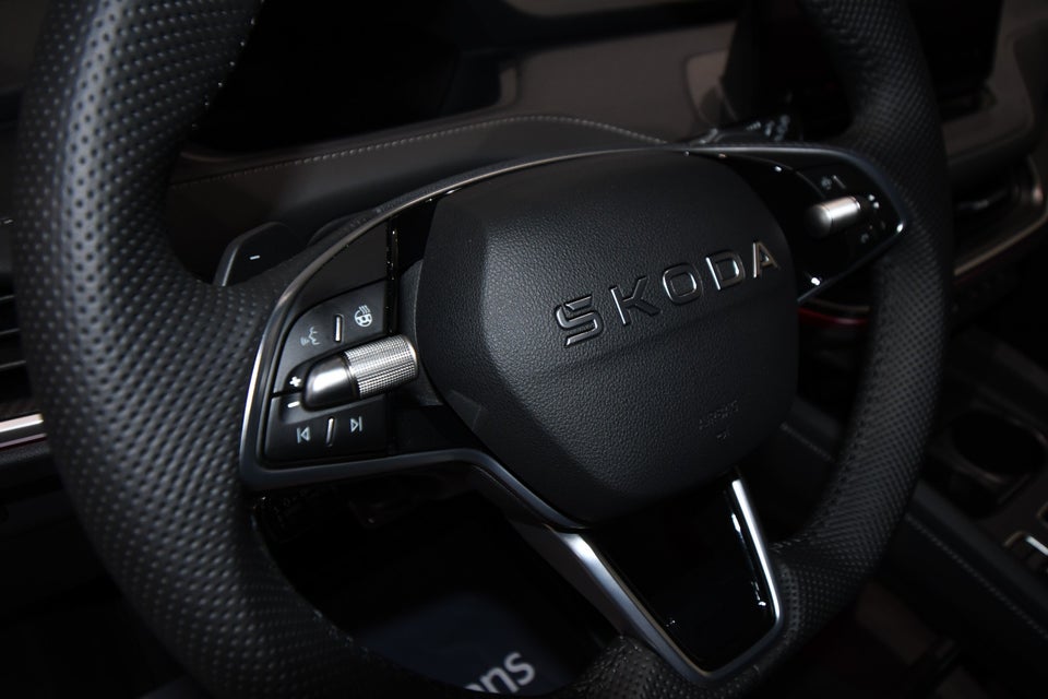 Skoda Enyaq 85 iV Sportline Advanced 5d