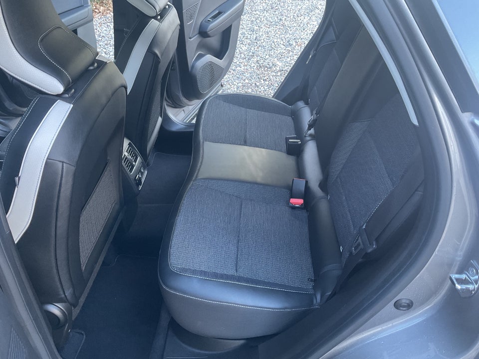 Renault Captur 1,6 E-Tech Intens 5d