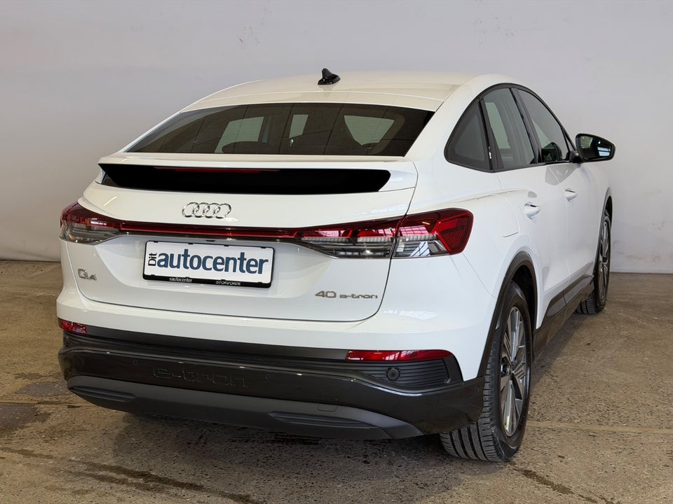 Audi Q4 e-tron 40 Advanced Sportback 5d