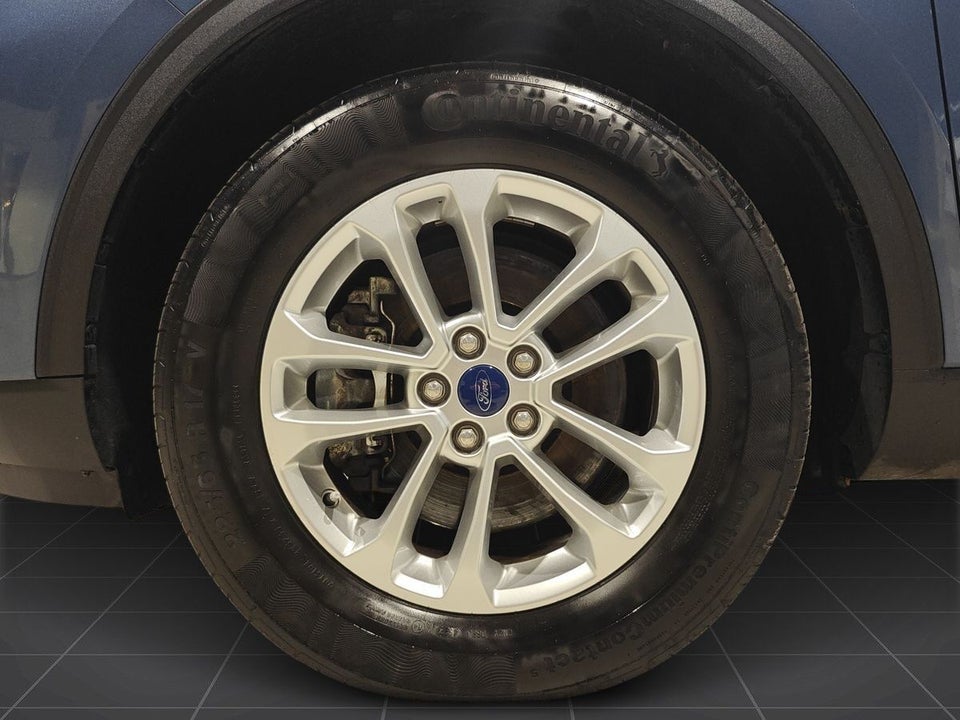 Ford Kuga 2,5 PHEV Titanium CVT 5d