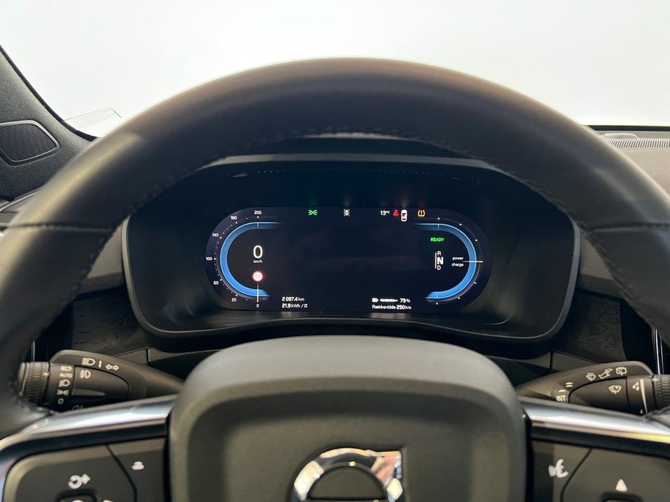 Volvo EX40 Extended Range Ultra 5d