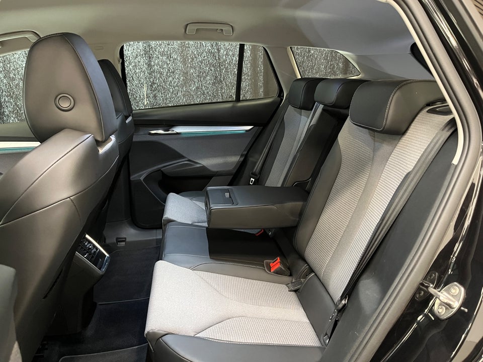 Skoda Enyaq 50 iV 5d