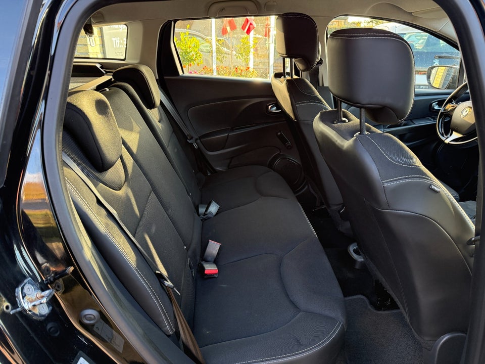 Renault Clio IV 0,9 TCe 90 Expression Sport Tourer 5d