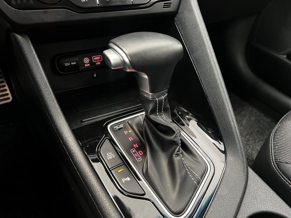 Kia Niro 1,6 PHEV Advance DCT 5d
