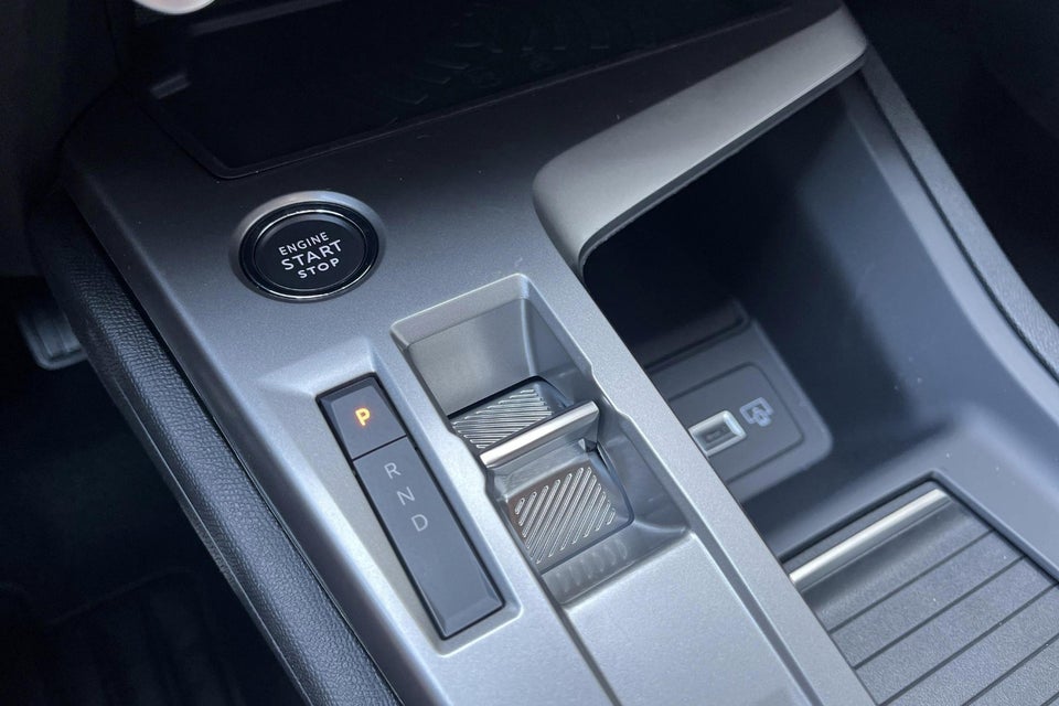 Peugeot e-408 58 Allure 5d