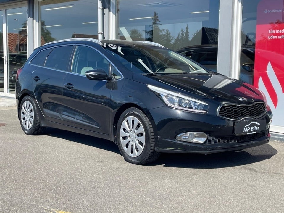 Kia Ceed 1,6 CRDi 128 Premium SW 5d