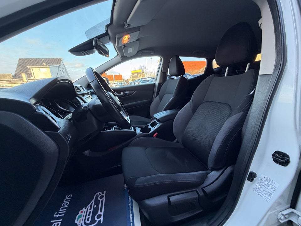 Nissan Qashqai 1,3 Dig-T 160 N-Connecta DCT 5d