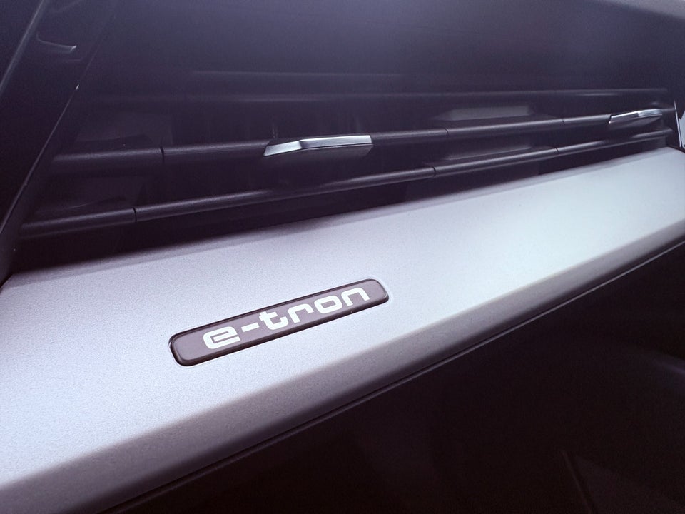 Audi Q4 e-tron 45 Attitude 5d