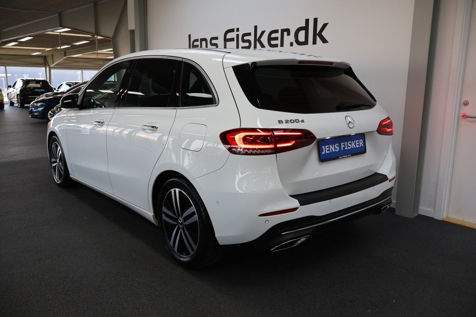 Mercedes B200 d 2,0 Progressive aut. 5d