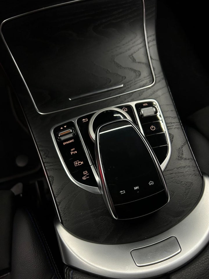 Mercedes C300 de 2,0 AMG Line Night Edition stc. aut. 5d