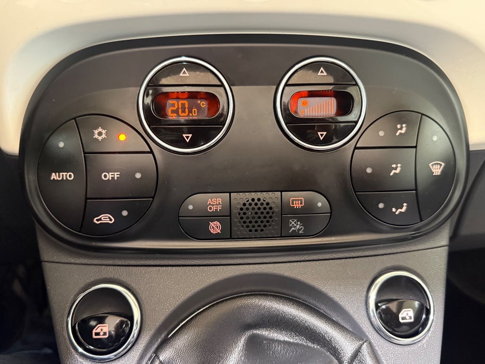 Fiat 500C 0,9 TwinAir 80 Lounge 2d