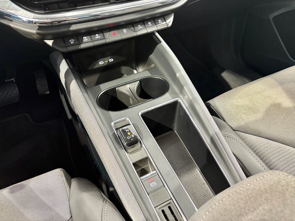 Skoda Enyaq 80 iV Loft 5d