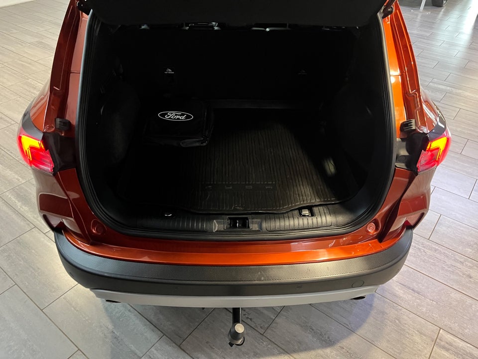 Ford Kuga 2,5 PHEV Titanium X CVT 5d