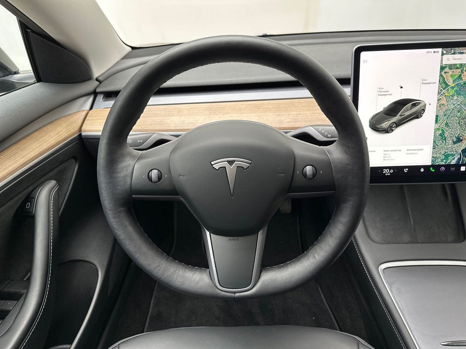 Tesla Model 3 RWD 4d