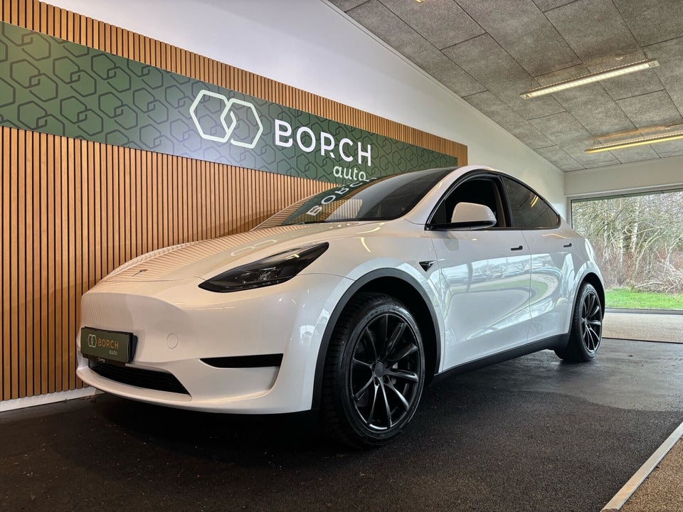 Tesla Model Y RWD 5d