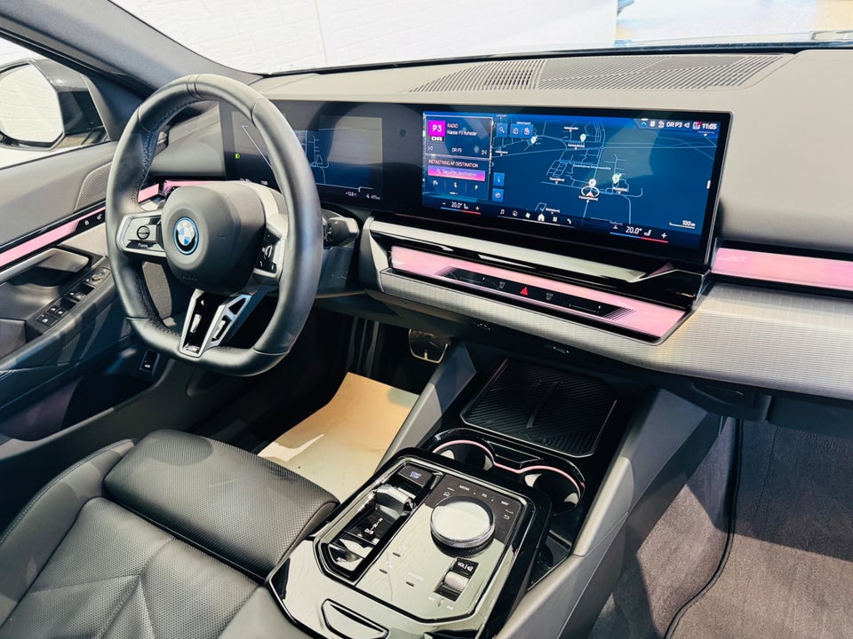 BMW i5 eDrive40 M-Sport 4d