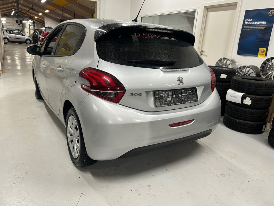 Peugeot 208 1,6 BlueHDi 100 Active 5d