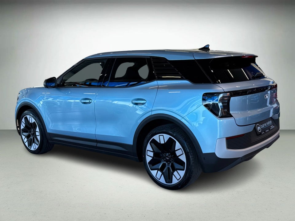 Ford Explorer 82 Premium Extended Range 5d