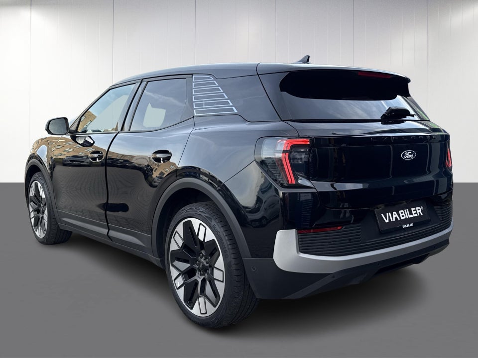 Ford Explorer 84 Premium Extended Range AWD 5d