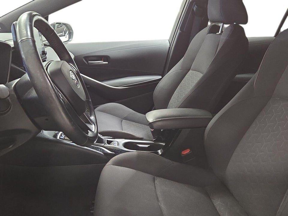 Toyota Corolla 1,8 Hybrid H3 Touring Sports MDS 5d