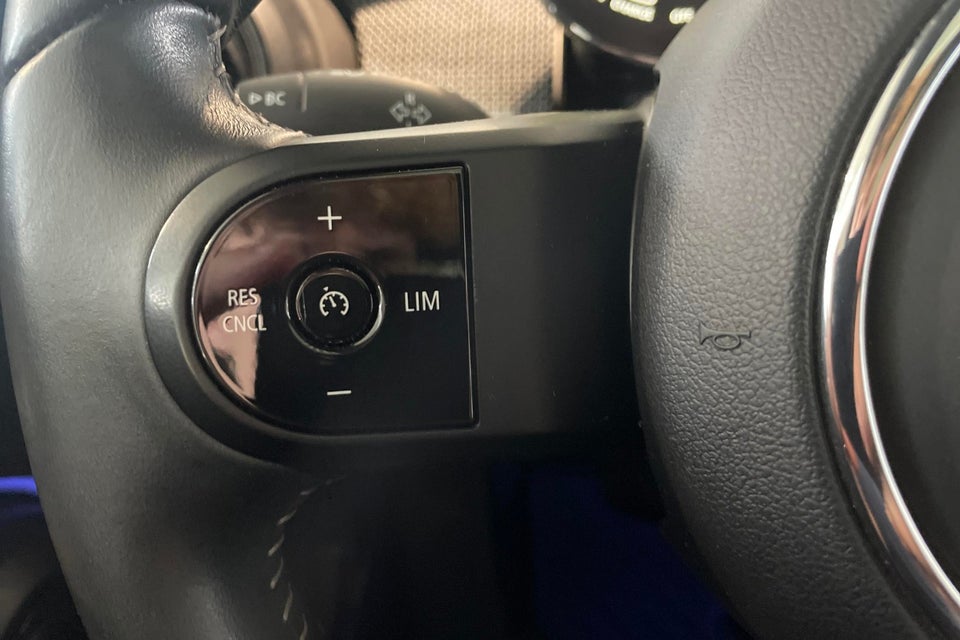 MINI Cooper SE Younique Trim 3d