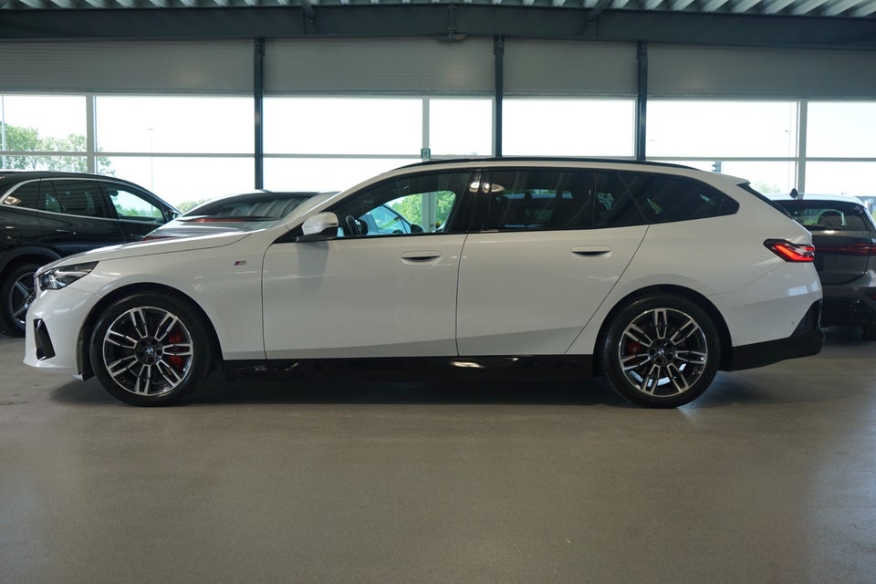 BMW i5 xDrive40 Touring M-Sport Pro 5d