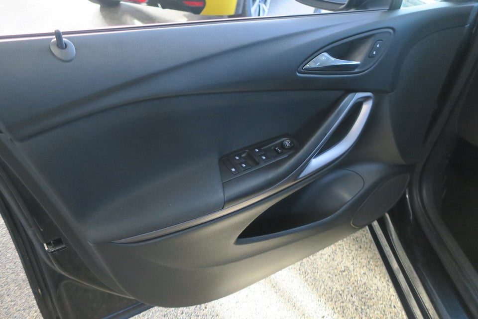 Opel Astra 1,0 T 105 Enjoy Sports Tourer aut. 5d