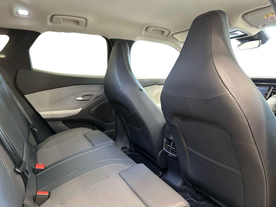 Ford Explorer 82 Select Extended Range 5d