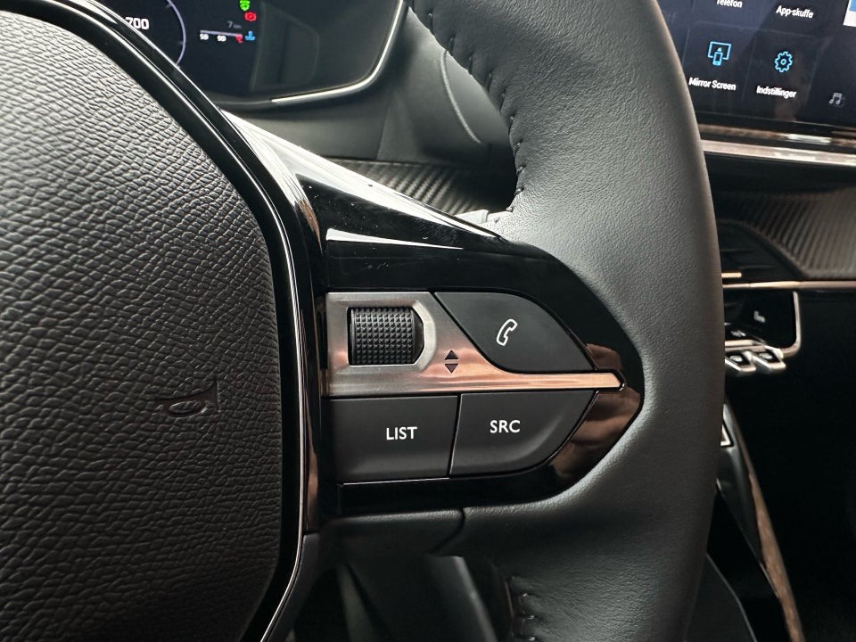 Peugeot 208 1,2 PureTech 100 Allure 5d