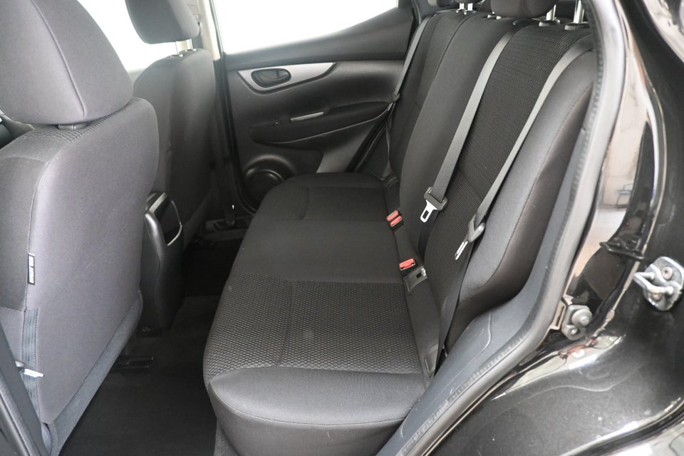 Nissan Qashqai 1,3 Dig-T 140 Visia 5d
