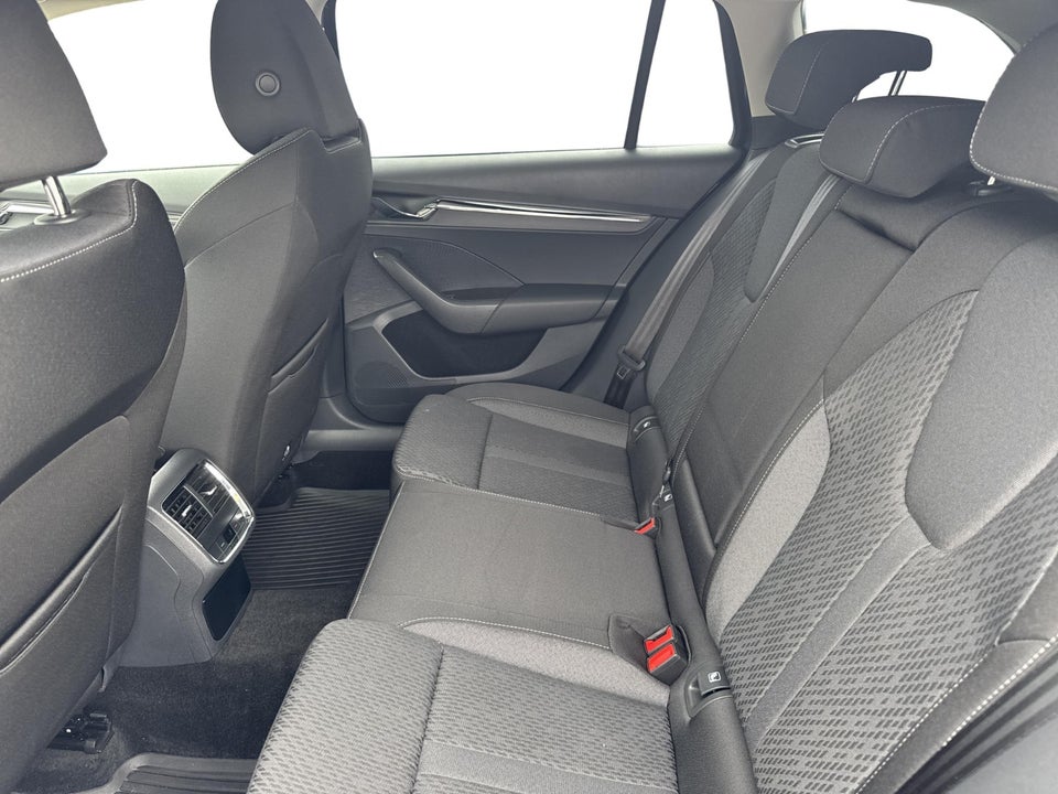 Skoda Octavia 1,5 eTSi 150 Style Combi DSG 5d