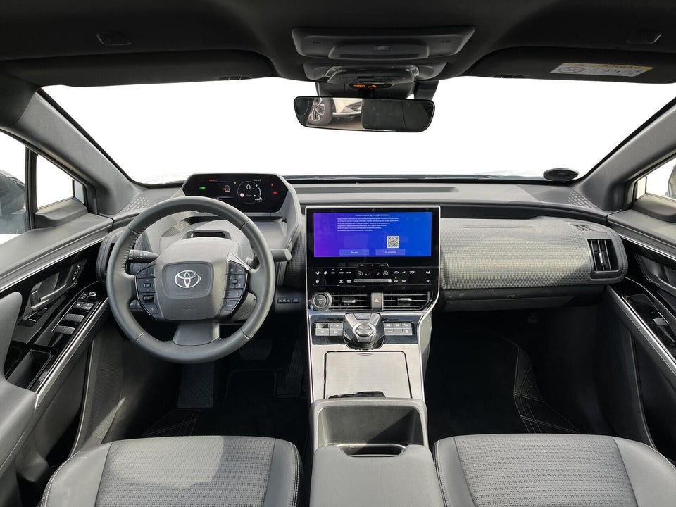 Toyota bZ4X Executive 5d