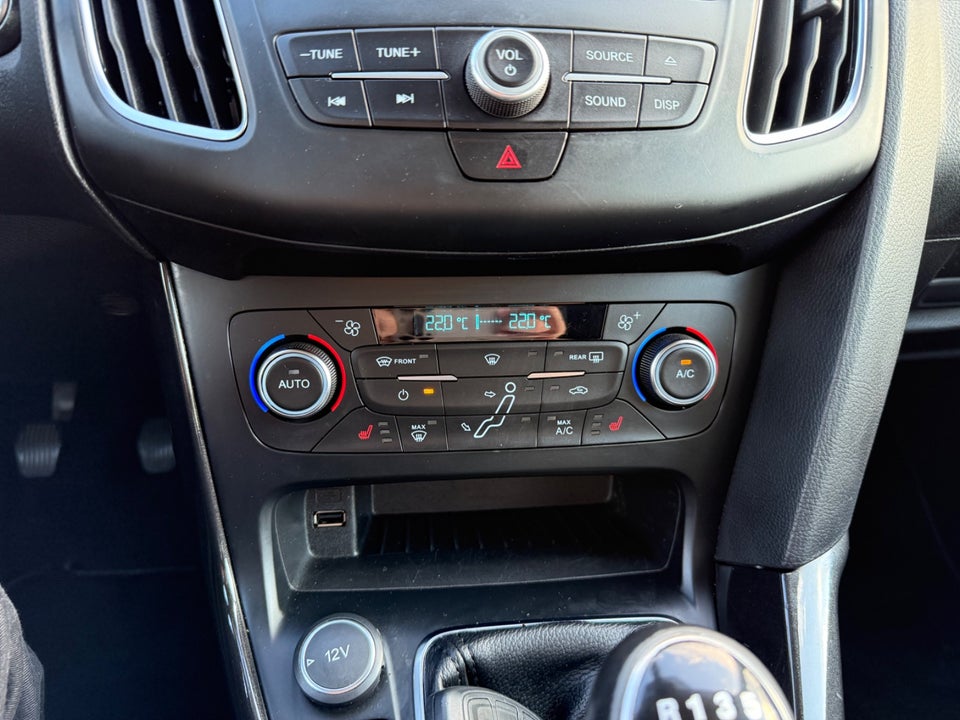 Ford Focus 1,0 SCTi 125 Titanium stc. 5d