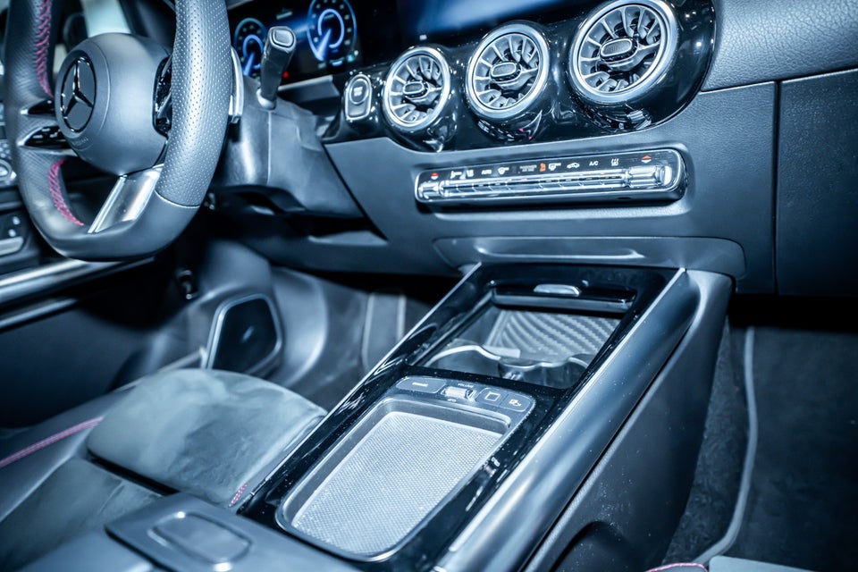 Mercedes EQA250+ AMG Premium 5d