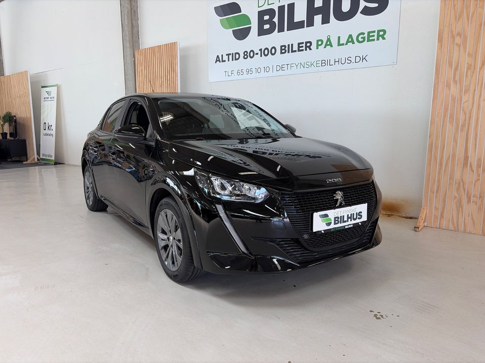 Peugeot e-208 50 Style 5d