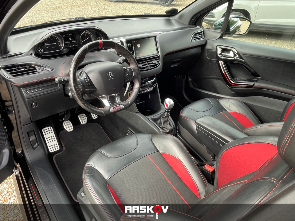 Peugeot 208 1,6 THP 208 GTi 3d