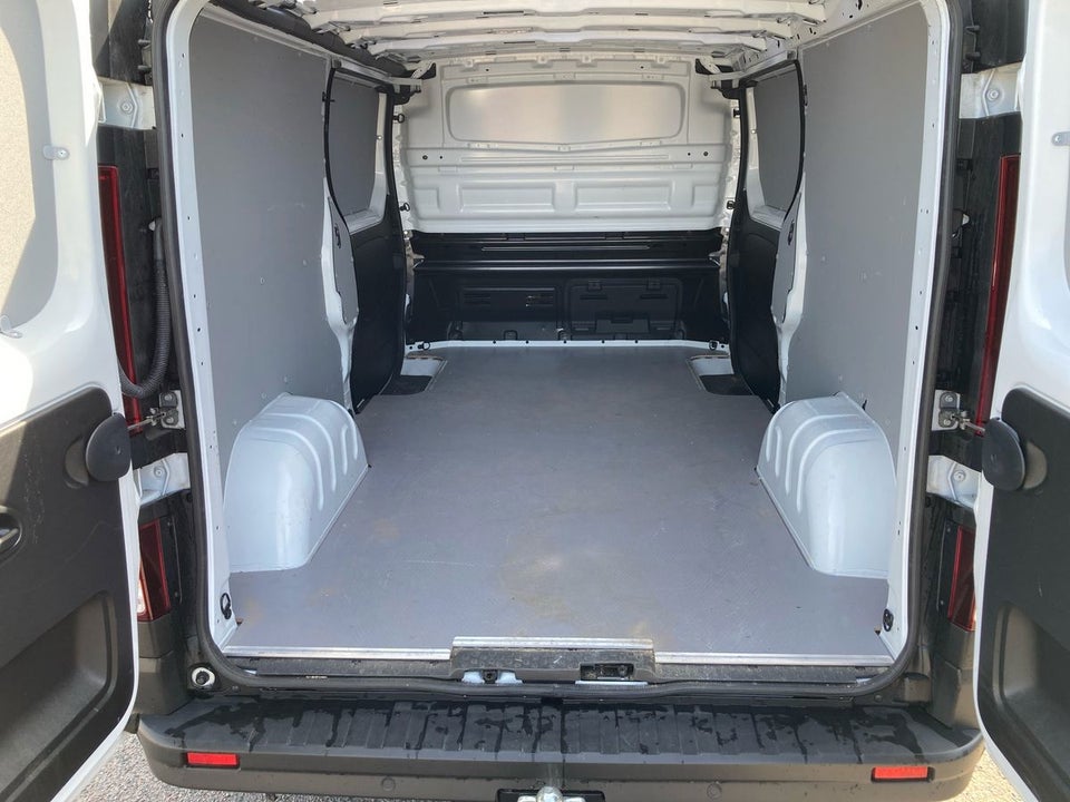 Nissan Primastar 2,0 dCi 150 L2H1 N-Connecta DCT Van