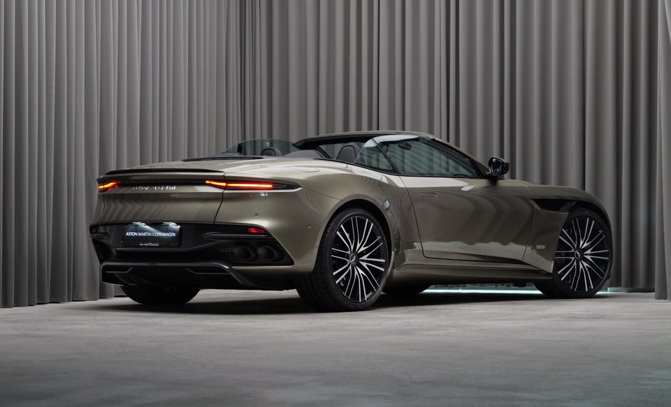 Aston Martin DBS 5,2 Superleggera Volante aut. 2d