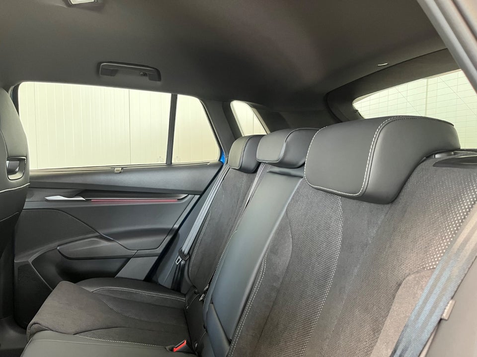 Skoda Elroq 60 iV Sportline 5d