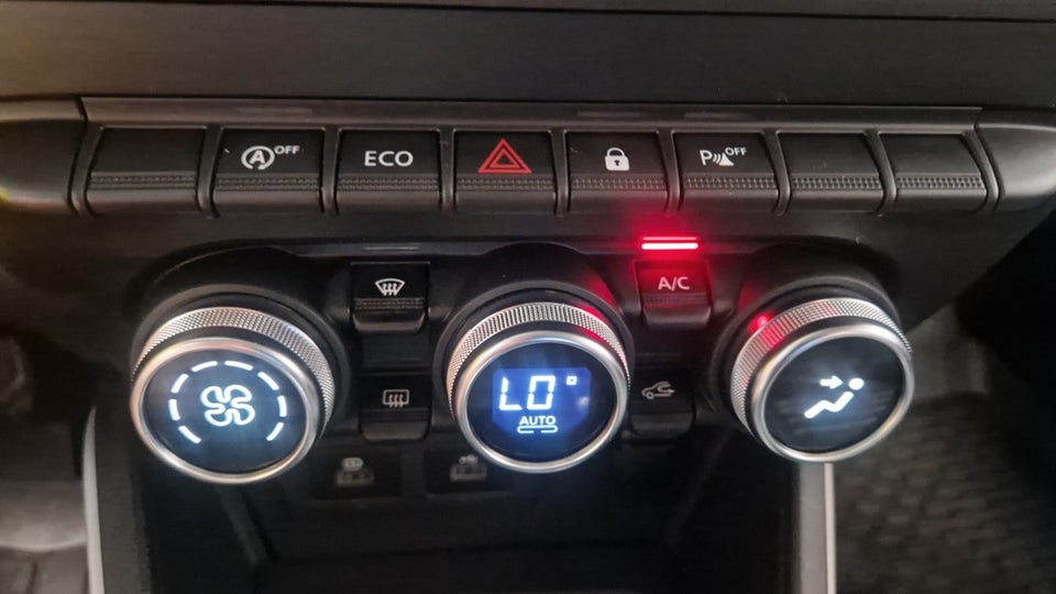 Dacia Duster 1,5 Blue dCi 115 Prestige Van 5d