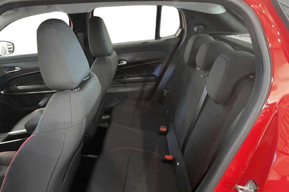 Fiat 600e 54 (RED) 5d