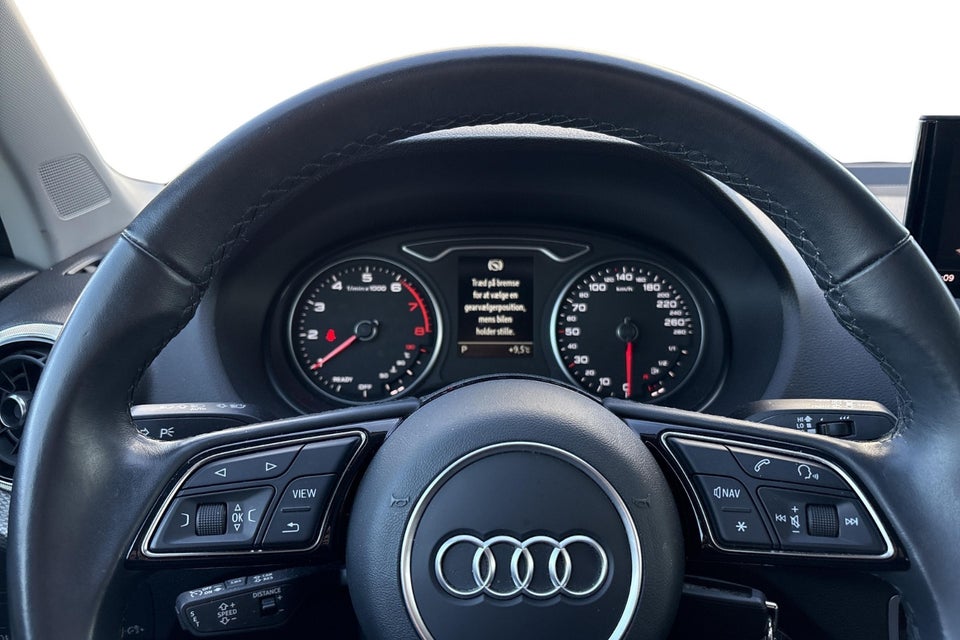 Audi Q2 35 TFSi S-line S-tr. 5d